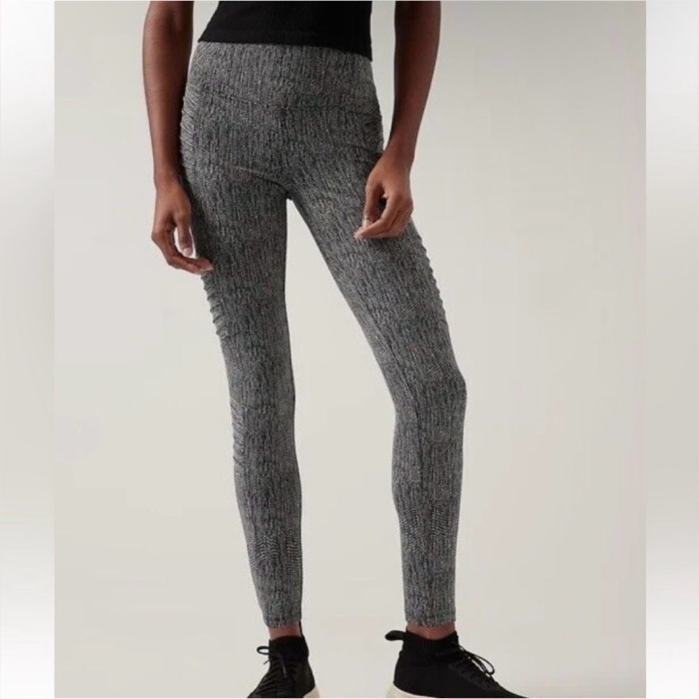 Athleta Delancey Textured Motto Full Length Athletic Leggings